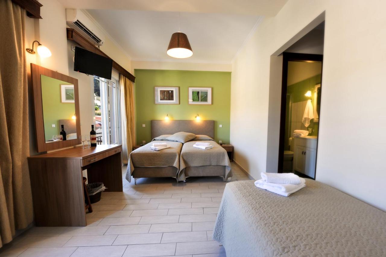 Ilios Hotel Lakka  Ngoại thất bức ảnh