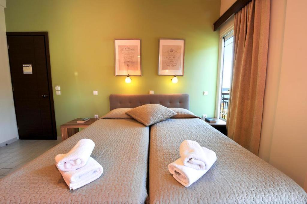 Ilios Hotel Lakka  Ngoại thất bức ảnh